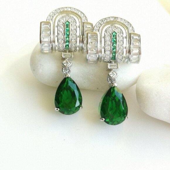 Emerald Cz Art Deco lever earrings 14k white gold Overlay 🆕 - Picture 8 of 8